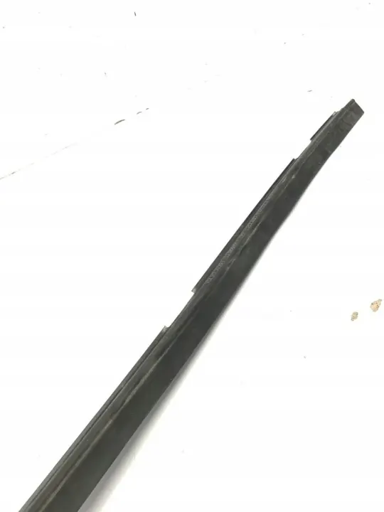 Garniture Portière Arrière Gauche Volvo XC60 II OEM 33390972 image 4