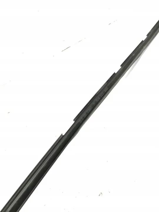 Garniture Portière Arrière Gauche Volvo XC60 II OEM 33390972 image 6