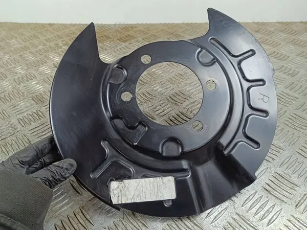 Nissan X-Trail T33 Escudo de freio traseiro image 3