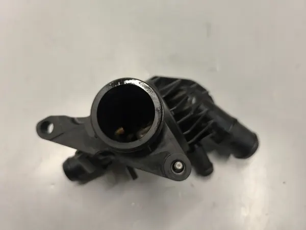 Carcasa de termostato Transit MK8 2.2TDCI (14-19) KK2Q-9K478-BA image 6