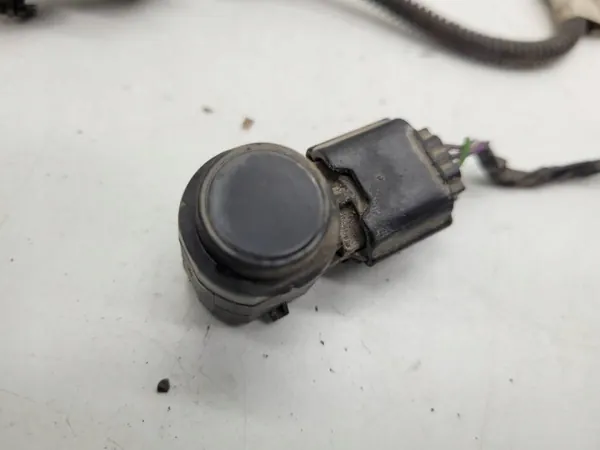 Cable PDC trasero OEM 240151516 253A42318 Dacia Duster image 4