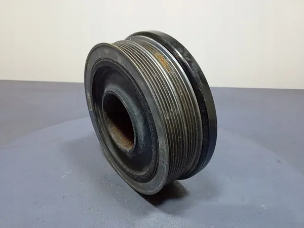 AUDI A7 C8 3.0 TDI V6 Polia 059105251EC image 2