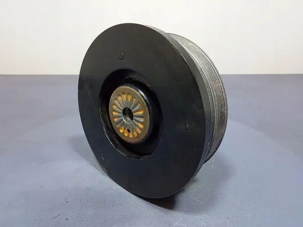 AUDI A7 C8 3.0 TDI V6 Polia 059105251EC image 5