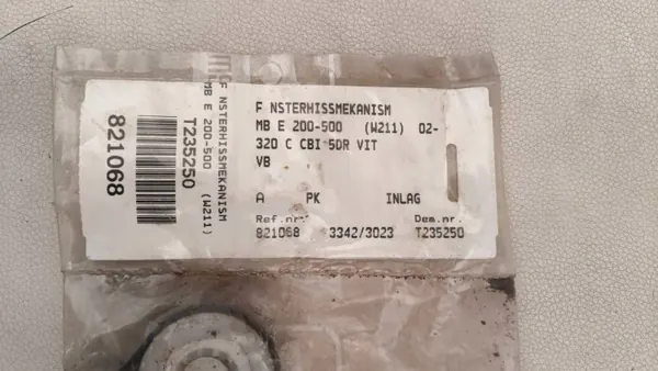 Mercedes E W211 Osa T235250 - Käytetty OEM image 3