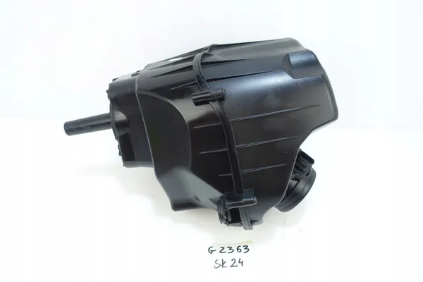Audi S8 D4 Ilmansuodatinkotelo OEM 4H0133823 image 2