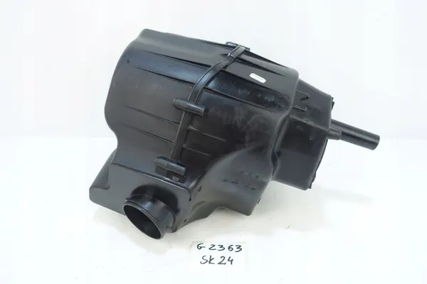 Audi S8 D4 Ilmansuodatinkotelo OEM 4H0133823 image 3