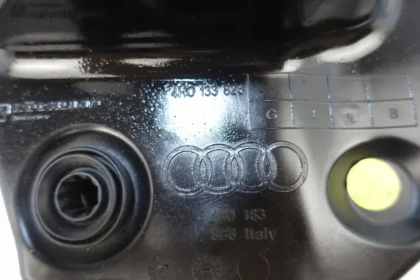 Audi S8 D4 Ilmansuodatinkotelo OEM 4H0133823 image 6