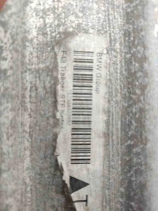 Viga de para-choque traseiro BMW X1 (F48) 2016 image 4