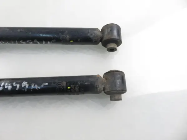 Amortecedor usado OEM 564772 - Volkswagen image 3