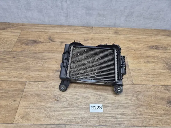 BMW Enfriador de Agua Adicional Lateral F20 F30 F31 F32 F36 F33 7628057 image 4