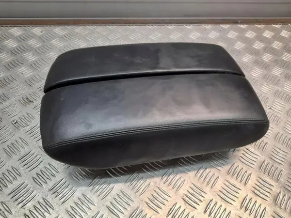 Apoio de Braço Audi A8L D4 13- OEM 4H0864206C image 2