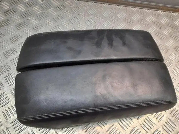 Apoio de Braço Audi A8L D4 13- OEM 4H0864206C image 5