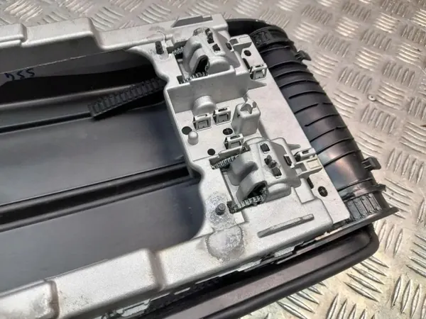 Apoio de Braço Audi A8L D4 13- OEM 4H0864206C image 7