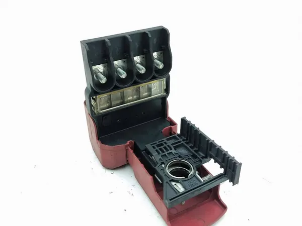 Pyrotechnische klem Toyota Prius (XW50) 2016 image 5