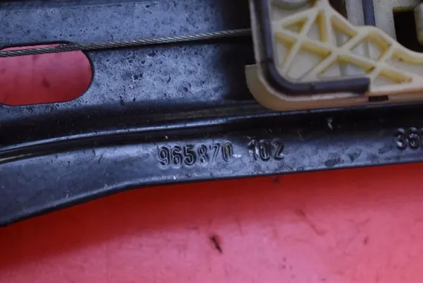 Elevador de vidro dianteiro esquerdo Opel Insignia A 08-14 OEM 965872102 image 9