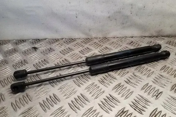 Actuador de capó izquierdo SKODA SUPERB III ESTATE 3V0823359A image 2