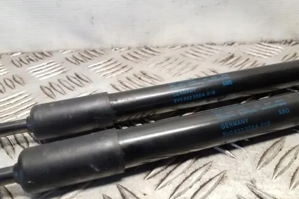 Actuador de capó izquierdo SKODA SUPERB III ESTATE 3V0823359A image 3