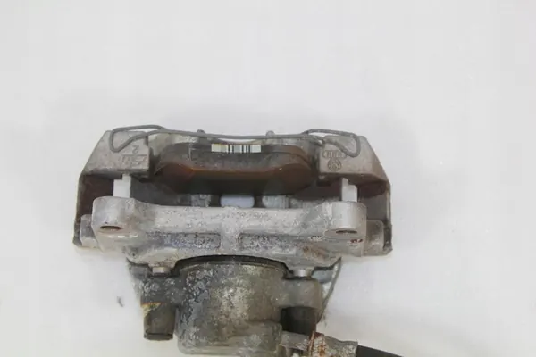 Täydellinen oikea etujarrusatula Audi A5 8T Lift image 6