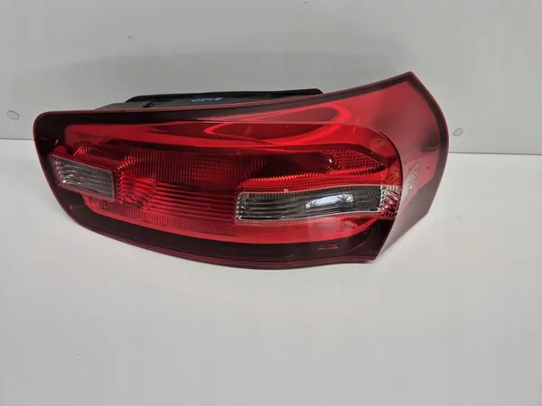 CITROEN C4 PICASSO II Lámpara Trasera Derecha OEM image 6