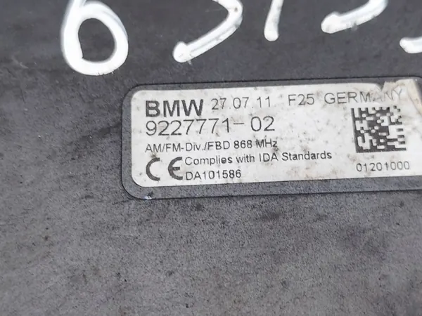 BMW X3 Antennförstärkare OEM 9227771 Begagnad image 7