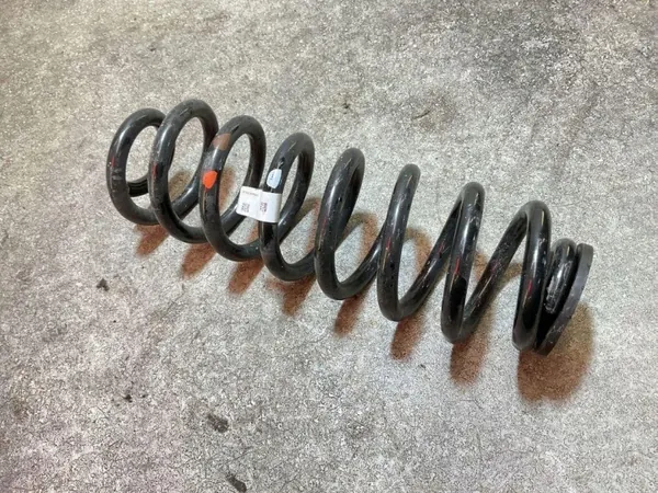 Hinterfeder OEM 55330HFEA0 für Hyundai Kona II 2024 image 2