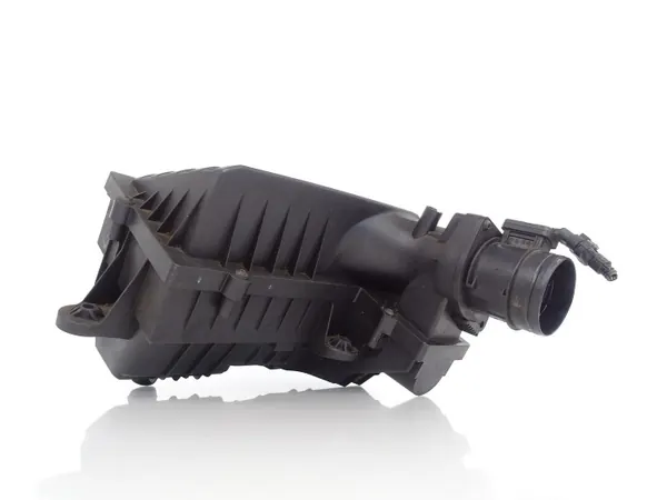 Ilmansuodatinkotelo OEM 5Q0129607S Skoda Octavia III image 2