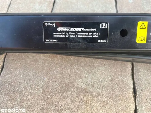 Volvo S60 framstötfångarförstärkning OEM 5637856 image 3