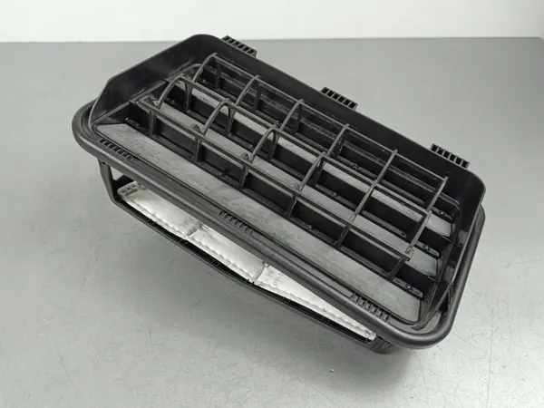 Lüftungsgitter OEM FOB42269 für KIA Sorento IV image 2