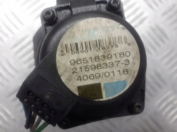 Válvula EGR Ford C-Max 1.6 TDCI 9651839180 image 3