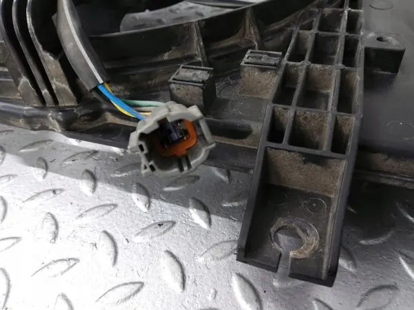 Lüftergehäuse Nissan Cube Z12 OEM 214811FC0A image 5