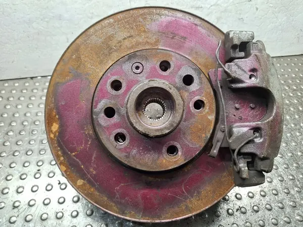 Mozzo sterzo anteriore destro Opel Corsa C 13154318 image 4