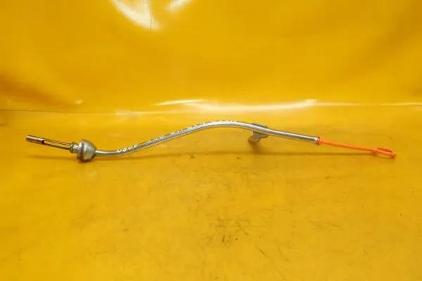 Öljymittatikku OEM 079115630F Audi A6 C6 4.2 V8 image 6