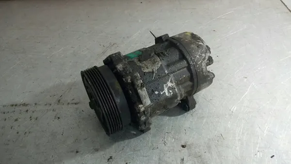 AUDI A3 Ilmastointikompressori image 2