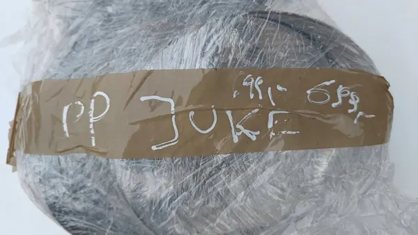 Oikea Etuvalaisin Nissan Juke 10- image 2