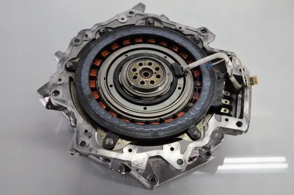 Käytetty moottori kotelolla OEM 059.6 Kia/Hyundai image 2