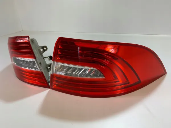 Lámpara Trasera Izquierda Skoda Superb II LIFT SEDAN image 3