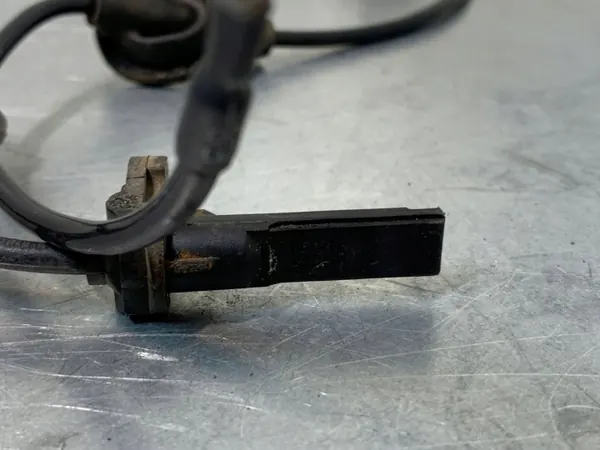 Capteur de vitesse roue ABS Subaru OE FBZ24021 image 4