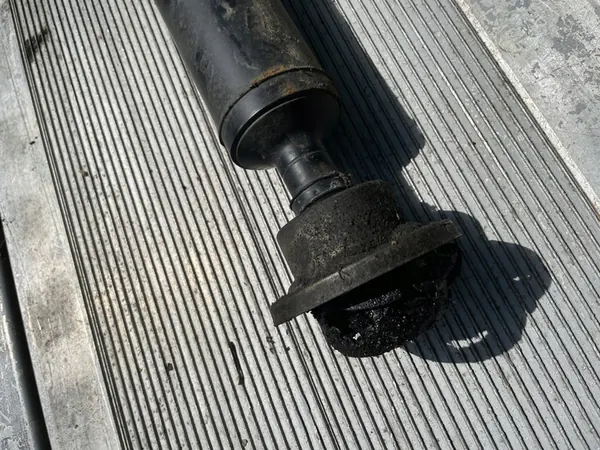 Drivaxel Q5 SQ5 8R image 7