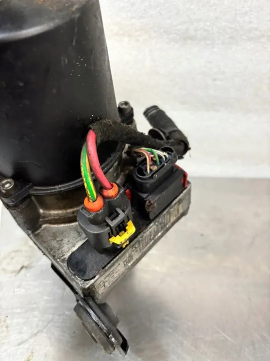 Servostyrningspump Peugeot 307 1.6 HDI image 3