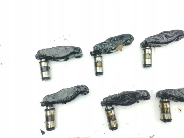 Porsche Cayenne Levanta Válvulas OEM AMD170612 - Usado image 6
