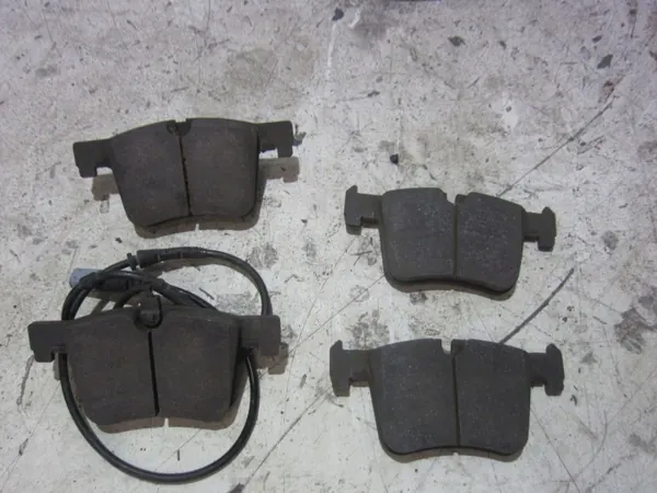 OEM 34106879122 Vorderbremscheiben & -beläge 328mm image 8