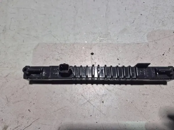 Luz Stop Renault Talisman OEM 90016093 Sedã image 4
