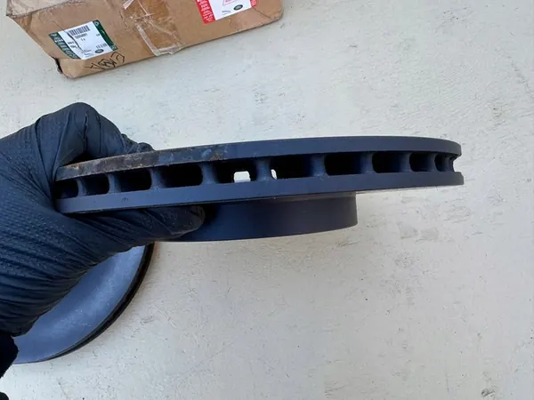 JAGUAR X-TYPE X400 Front Brake Disc Pair C2S52091 image 10