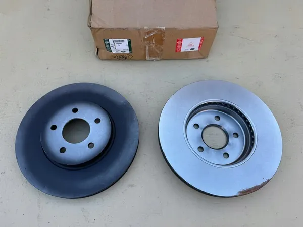 JAGUAR X-TYPE X400 Front Brake Disc Pair C2S52091 image 5