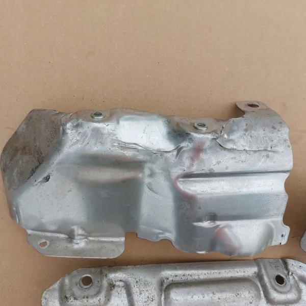 Katalysatorschutz OEM 55506840 für Opel Insignia image 8