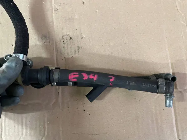 Imujohdin BMW 5 E34 image 6