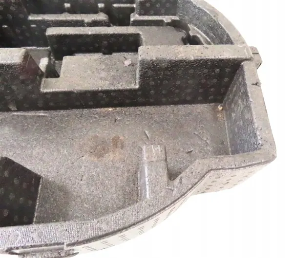 Toyota Yaris III kofferbakschuim OEM 64993-0D030 2011-2020 image 5