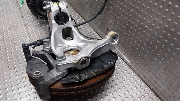 Mozzo Direzionale Anteriore Destro Audi A3 Q3 Golf VII Tiguan II image 5