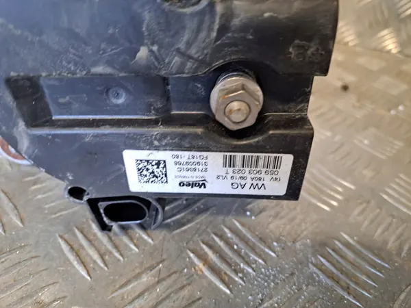 VW AMAROK 3.0 TDI Vaihtovirtageneraattori 059903023T image 6