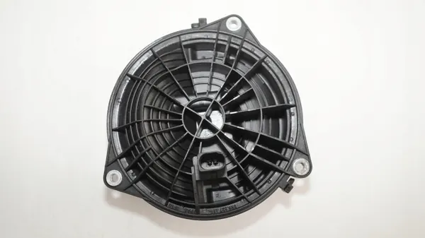 Takaluukun kahva OEM 360197944 VW Polo 6R:lle image 3